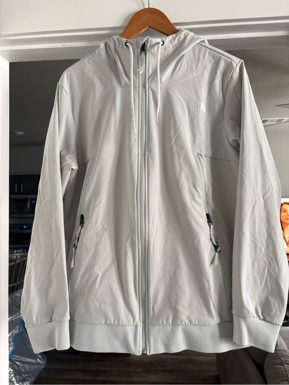 The North Face women’s Light Gray Hooded Softshell Jacket